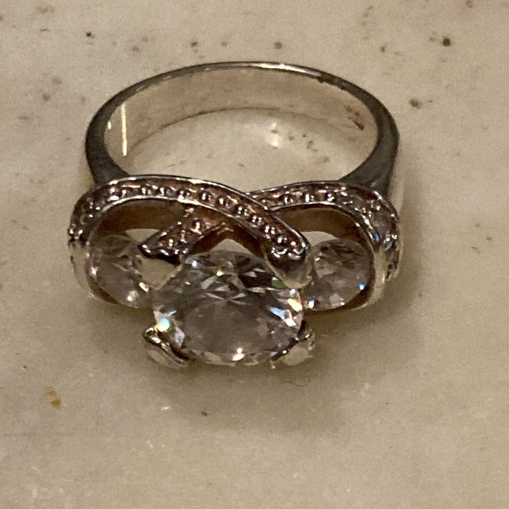 925 Silver Cocktail Ring with Three Large Stones Size 8.5 - Picture 2 of 7